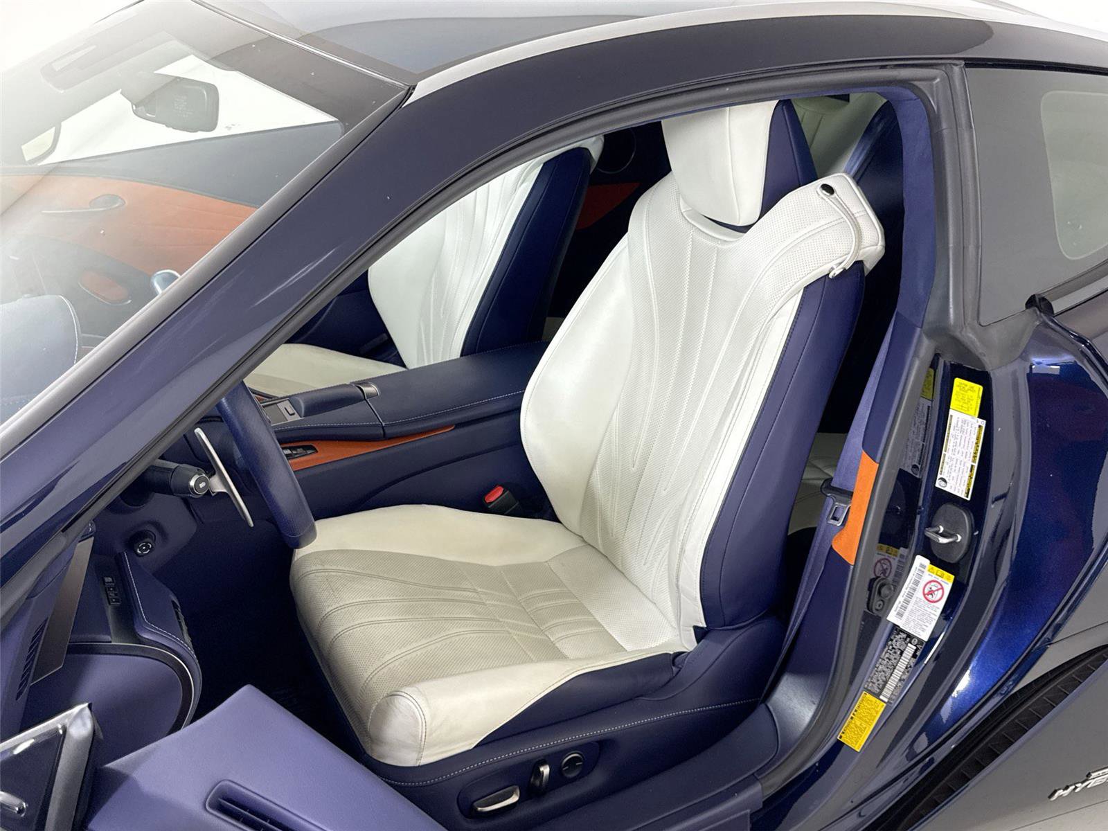 Used 2018 Lexus LC 500h w/ Touring Package image 14