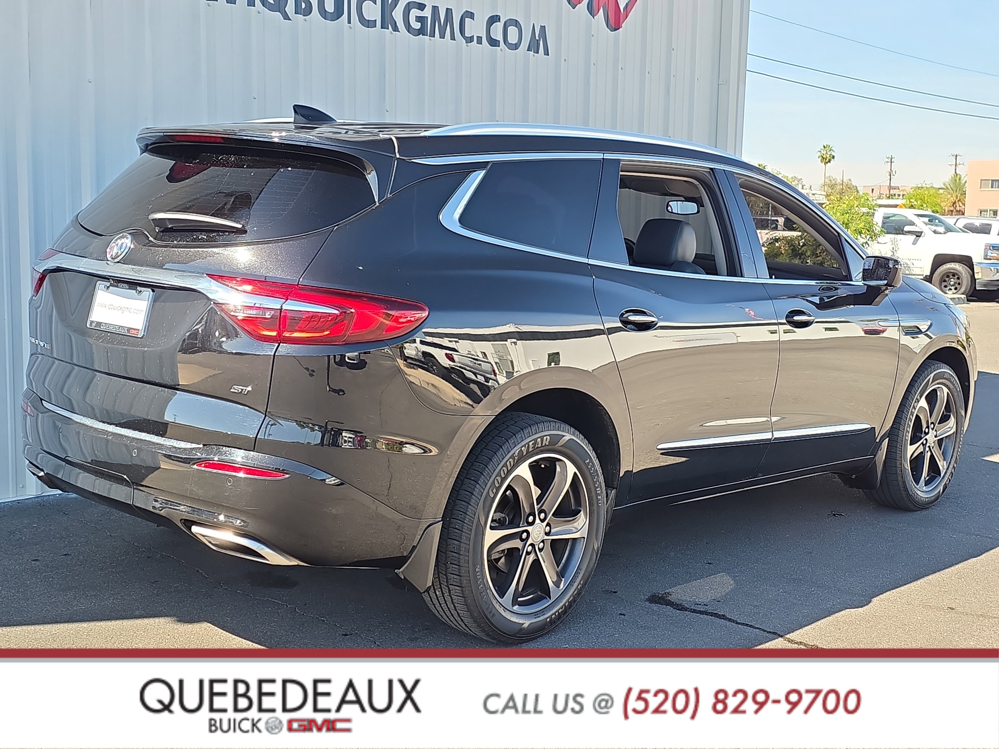 Used 2021 Buick Enclave Essence w/ Sport Touring Edition image 7