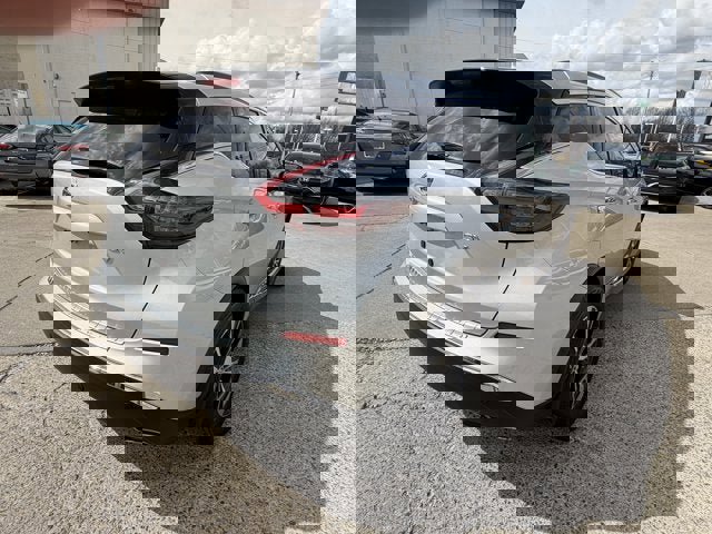 Used 2019 Nissan Murano SV w/ Premium Package image 9