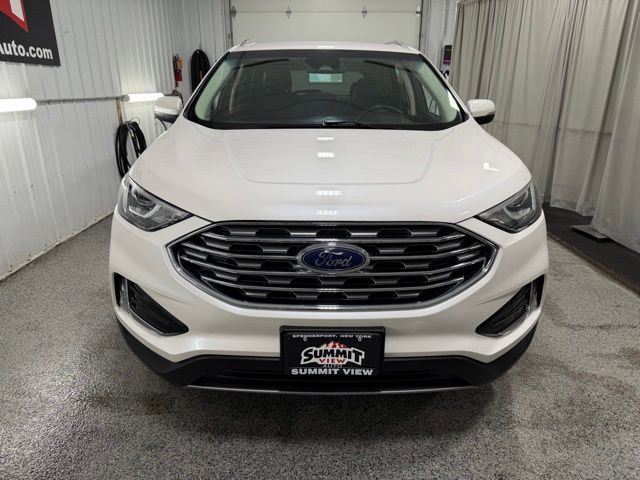 Used 2019 Ford Edge SEL w/ Equipment Group 201A AWD/4WD image 2