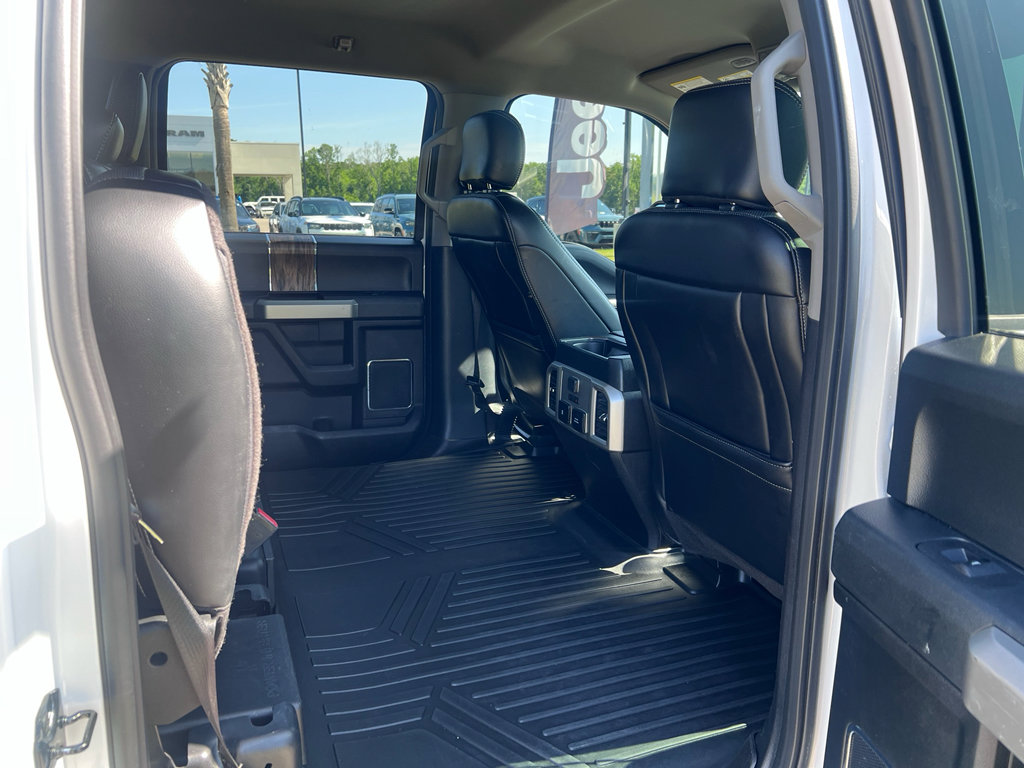Used 2018 Ford F150 Lariat w/ Equipment Group 502A Luxury AWD/4WD image 13