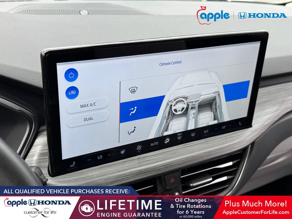 Used 2023 Ford Escape Platinum w/ Premium Technology Package AWD/4WD image 15