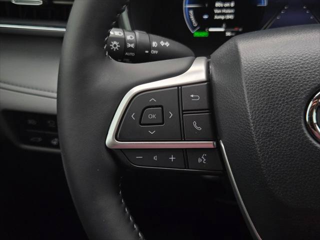 Certified 2026 Toyota Highlander Platinum AWD/4WD image 24