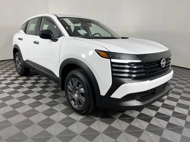 New 2026 Nissan Kicks S FWD image 3