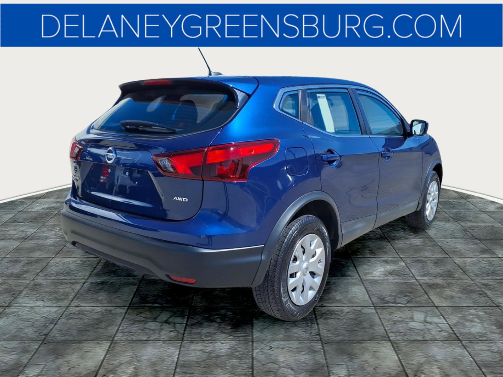 Used 2019 Nissan Rogue Sport S image 3