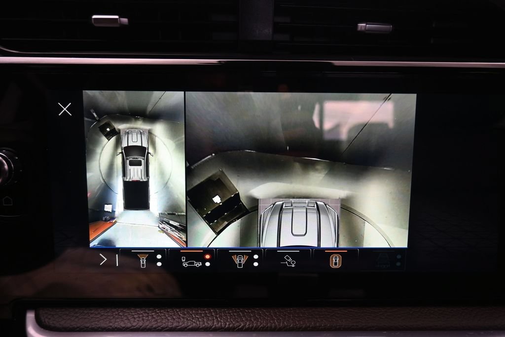 Used 2024 GMC Sierra 2500 Denali w/ Denali Reserve Package AWD/4WD image 23