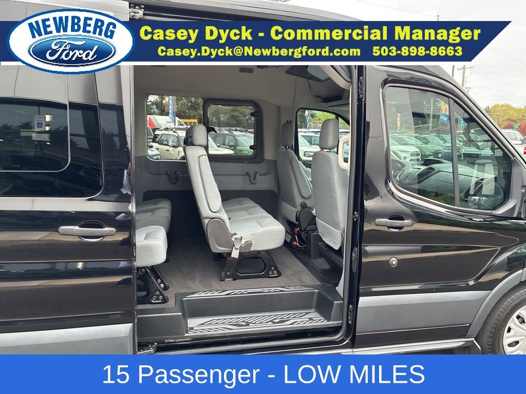 Used 2016 Ford Transit 350 XLT RWD image 9