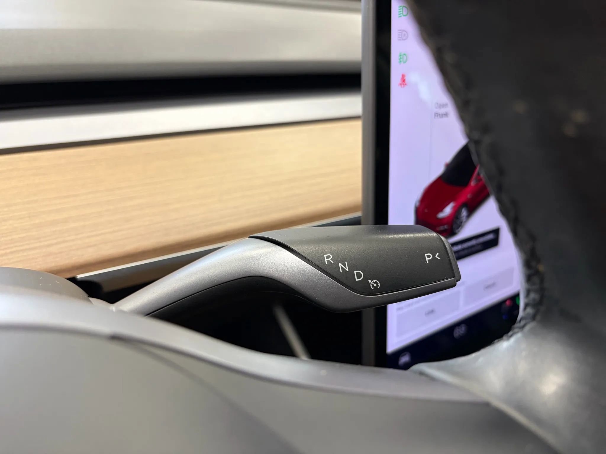 Used 2018 Tesla Model 3 Mid Range image 36