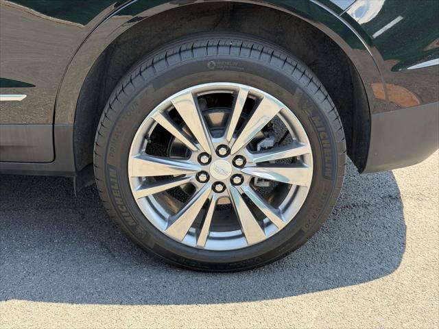 Used 2023 Cadillac XT5 Premium Luxury AWD/4WD image 10