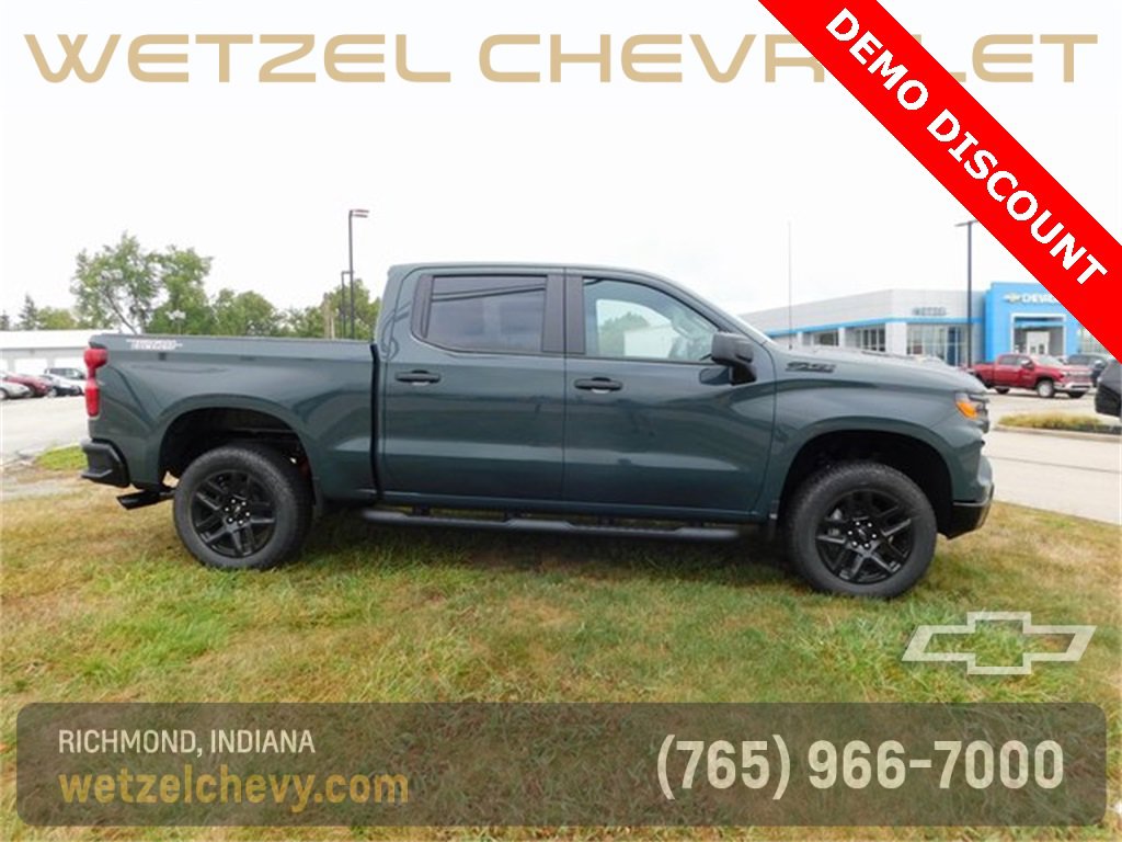 New 2026 Chevrolet Silverado 1500 Custom Trail Boss w/ Turbomax Blackout Package image 2