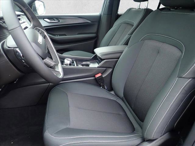 New 2026 Jeep Grand Cherokee Laredo X image 12