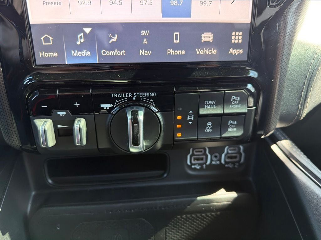 Used 2023 RAM 1500 Limited AWD/4WD image 18