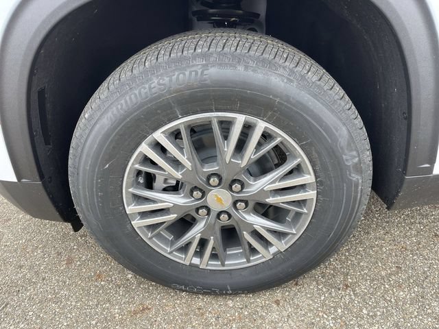 New 2026 Chevrolet Traverse LT w/ Driver Confidence Package FWD image 10