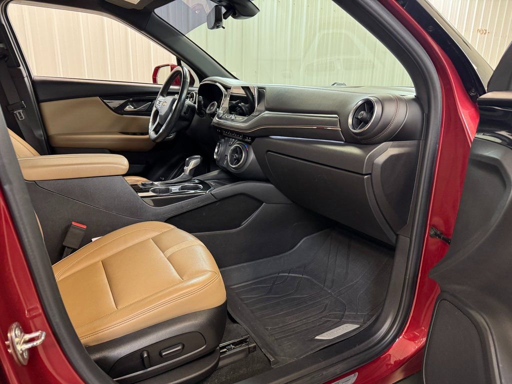 Used 2019 Chevrolet Blazer Premier w/ Driver Confidence II Package image 27