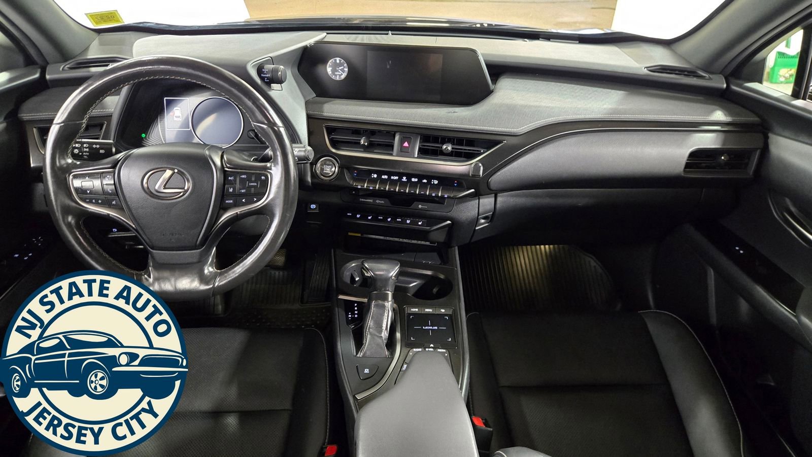 Used 2019 Lexus UX 200 FWD image 27