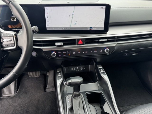 Certified 2024 Kia Sorento S image 21