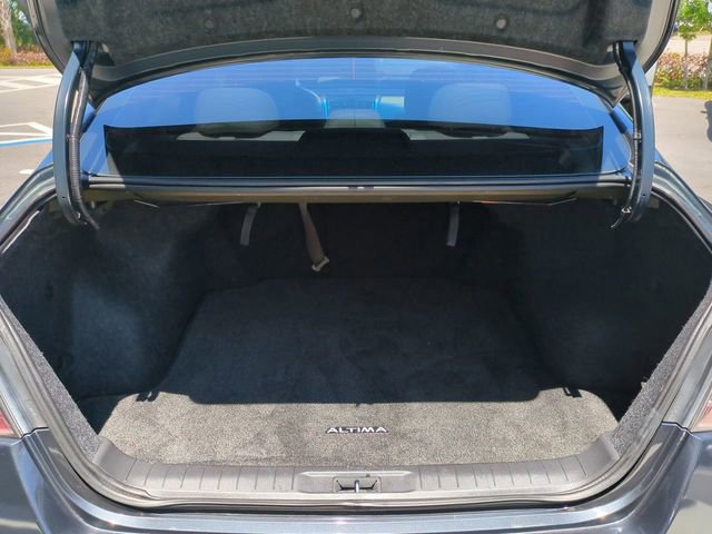 Used 2014 Nissan Altima 2.5 SL w/ Technology Package FWD image 14