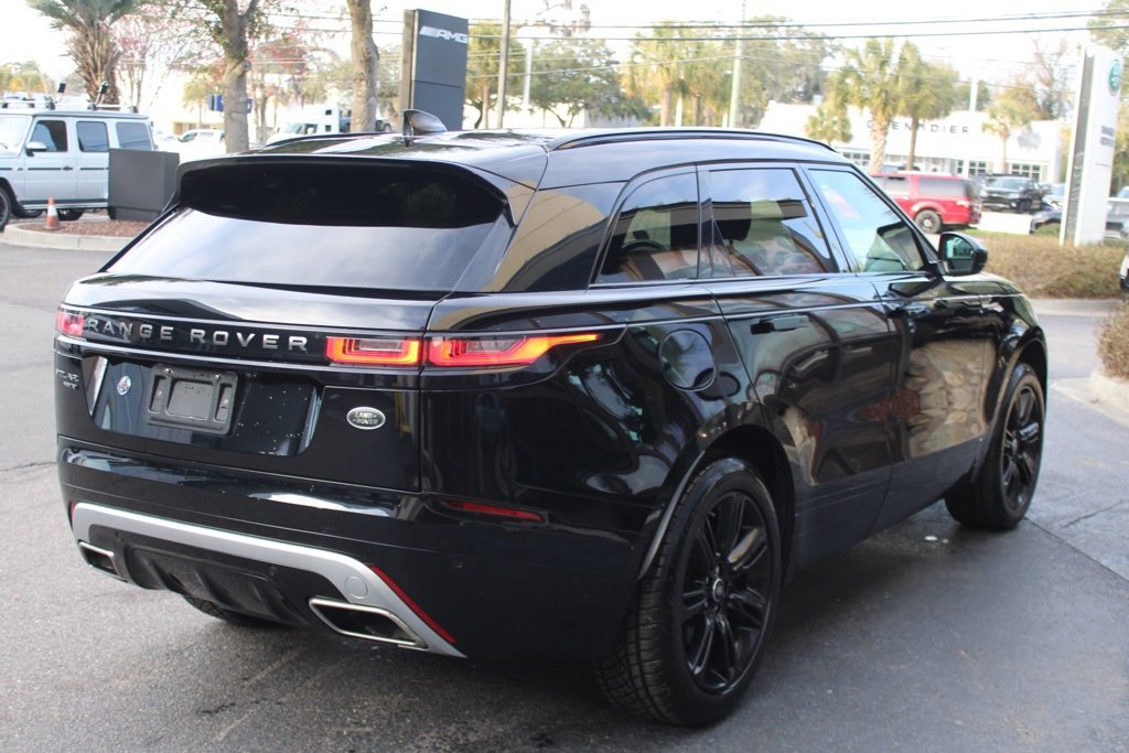 Used 2019 Land Rover Range Rover Velar R-Dynamic HSE image 8