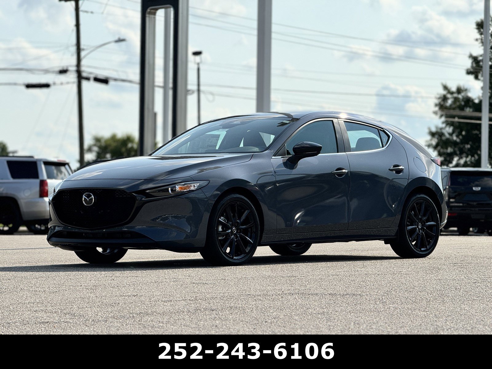 Used 2025 MAZDA MAZDA3 Carbon AWD/4WD image 3