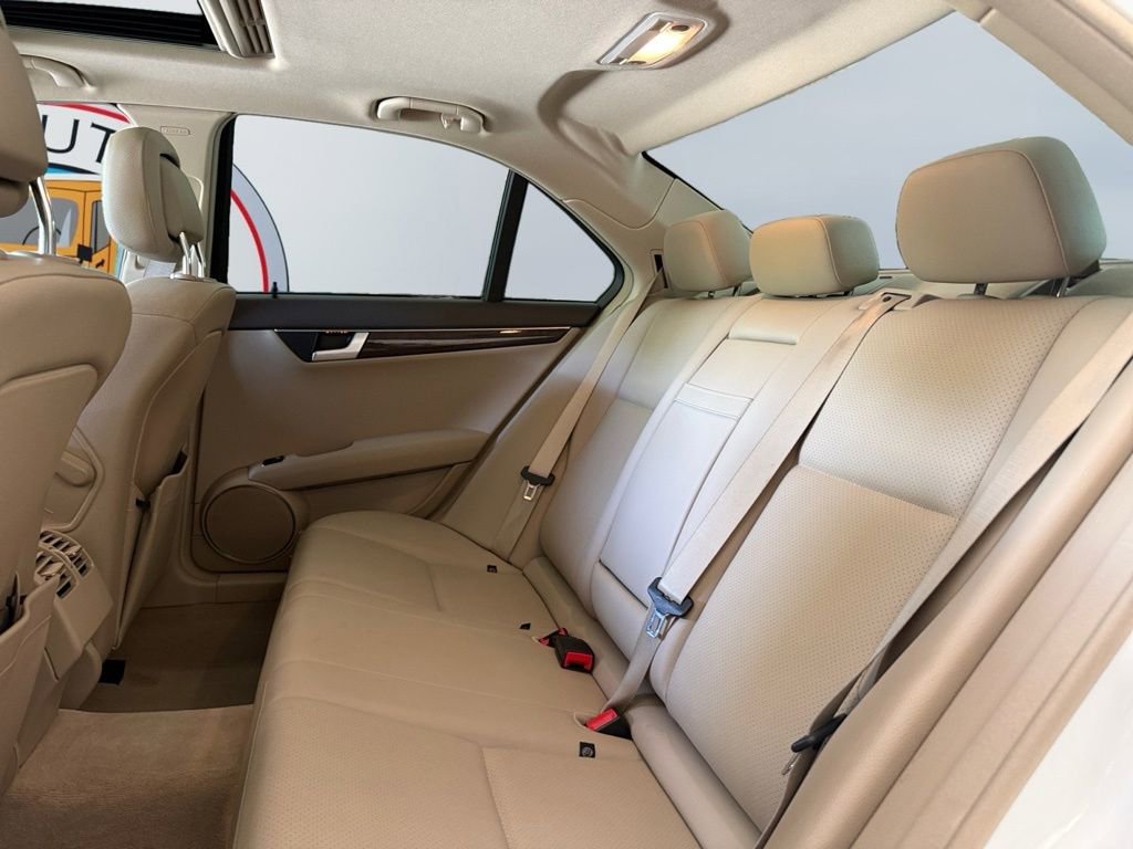 Used 2014 Mercedes-Benz C 250 Sedan w/ Premium 1 Package image 17