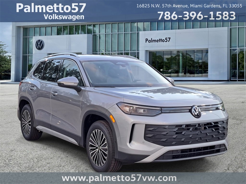 New 2026 Volkswagen Tiguan S w/ 18" Wheel Package