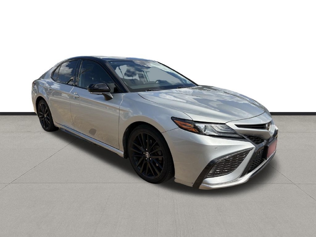 Used 2021 Toyota Camry XSE FWD image 7
