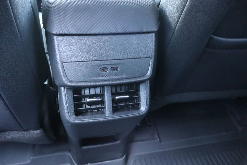 New 2026 Chevrolet Equinox LT image 23