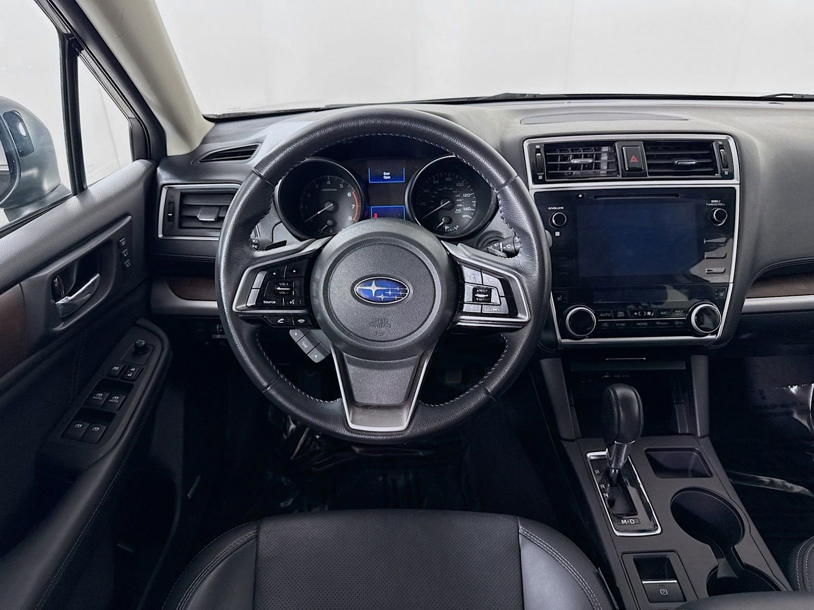 Used 2019 Subaru Outback 2.5i Limited AWD/4WD image 23