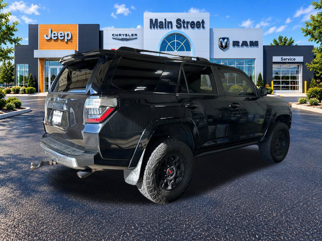 Used 2023 Toyota 4Runner TRD Off-Road Premium w/ Moonroof Package AWD/4WD image 5