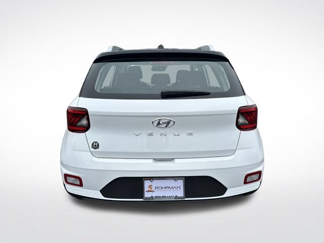 New 2026 Hyundai Venue SEL FWD image 15