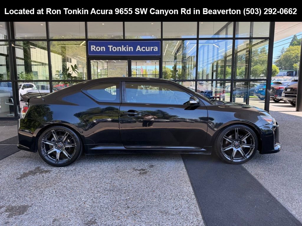 Used 2014 Scion tC FWD image 8