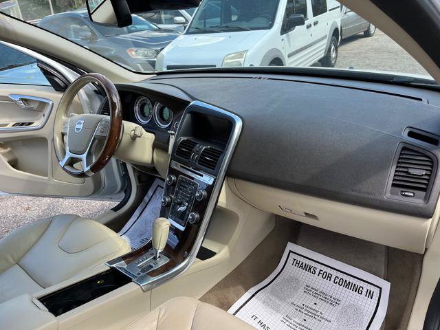 Used 2012 Volvo XC60 3.2 Premier FWD image 18
