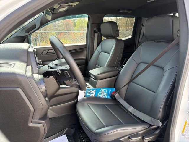 Used 2024 Chevrolet Colorado Trail Boss w/ LPO, Dark Essentials Package image 21