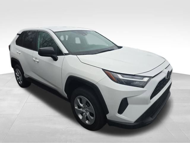 Used 2024 Toyota RAV4 LE image 2