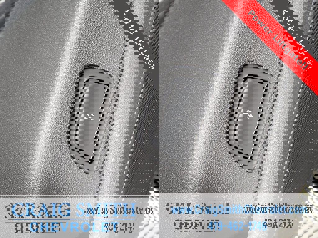 New 2026 Chevrolet Traverse LT w/ Driver Confidence Package image 9