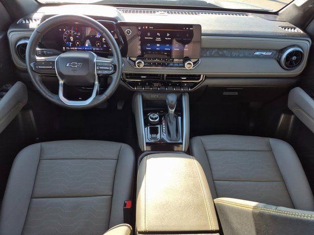 Used 2024 Chevrolet Colorado ZR2 w/ ZR2 Convenience Package III image 17