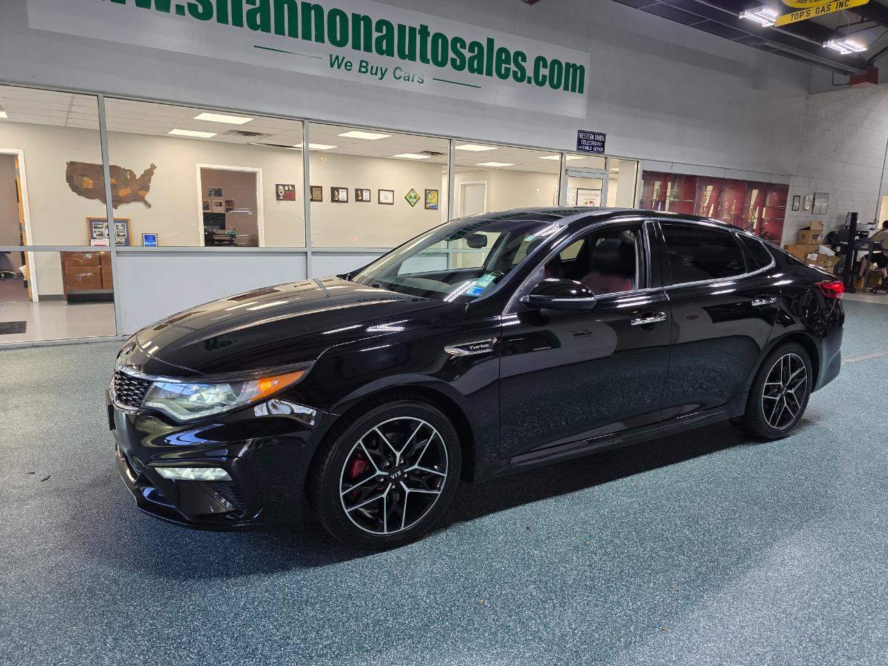 Used 2020 Kia Optima SX FWD image 2