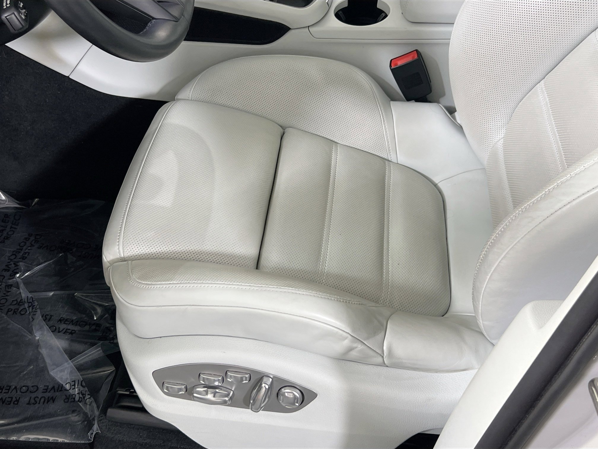 Used 2023 Porsche Macan S image 19