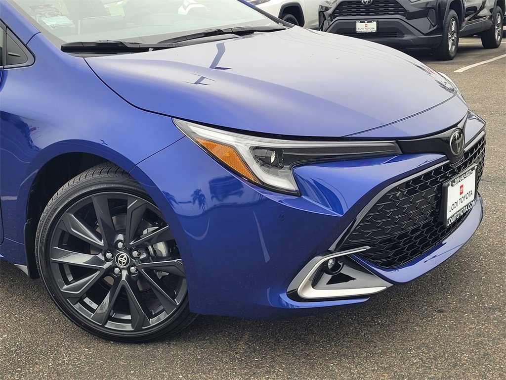 New 2026 Toyota Corolla XSE image 3