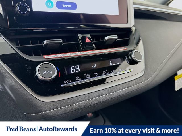 New 2026 Toyota Corolla SE FWD image 18