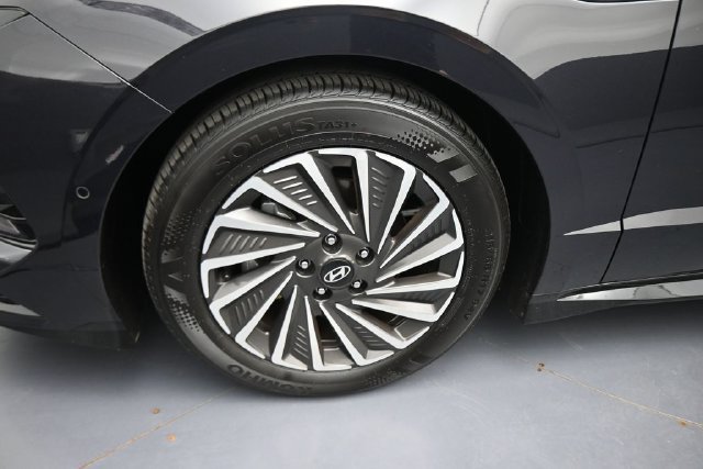 New 2026 Hyundai Sonata Limited FWD image 26