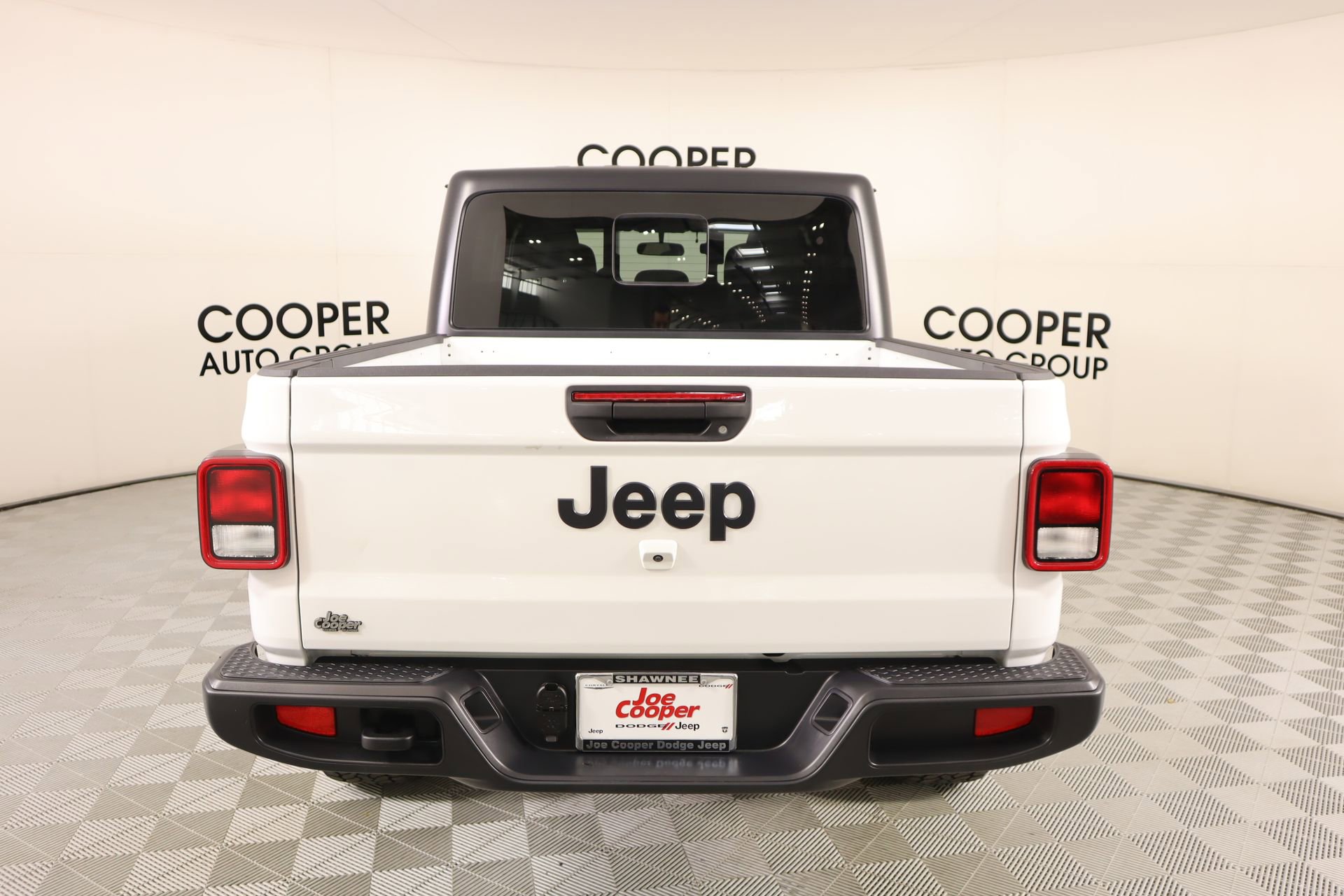 Used 2025 Jeep Gladiator Sport AWD/4WD image 20