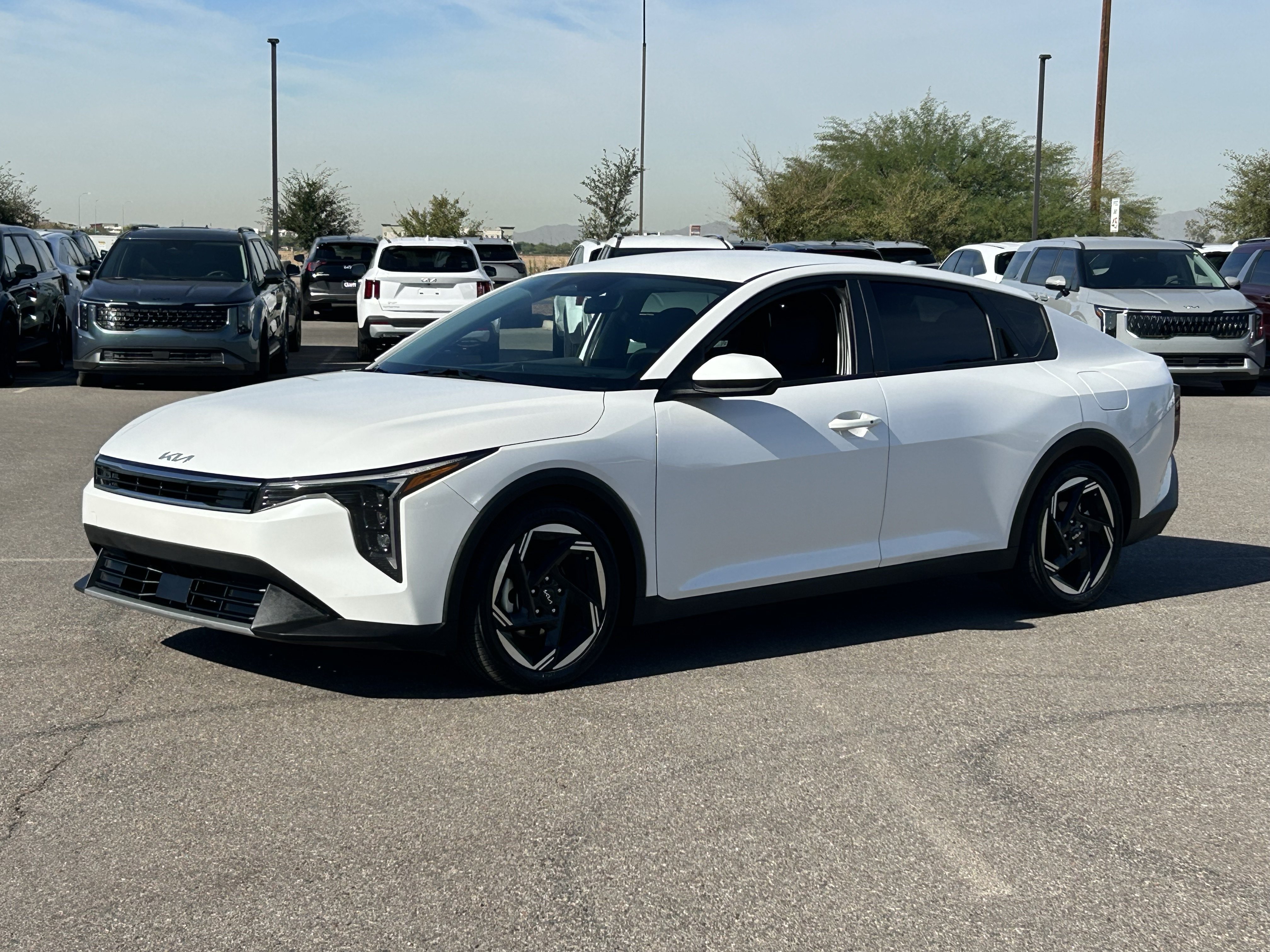 Used 2025 Kia K4 EX FWD image 34