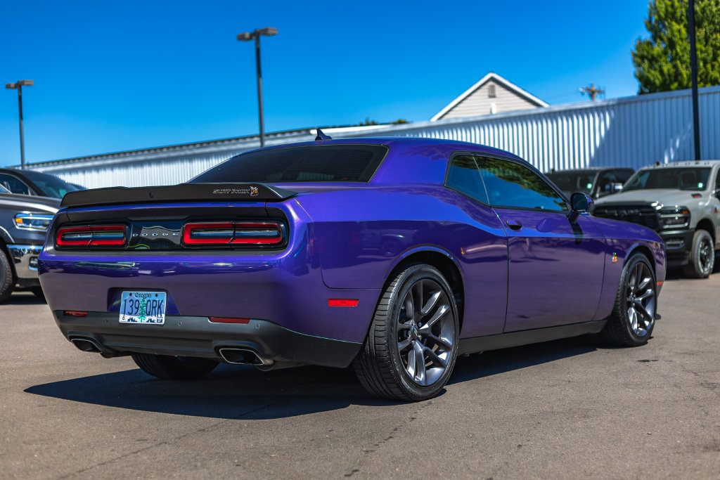 Used 2023 Dodge Challenger R/T Scat Pack RWD image 8