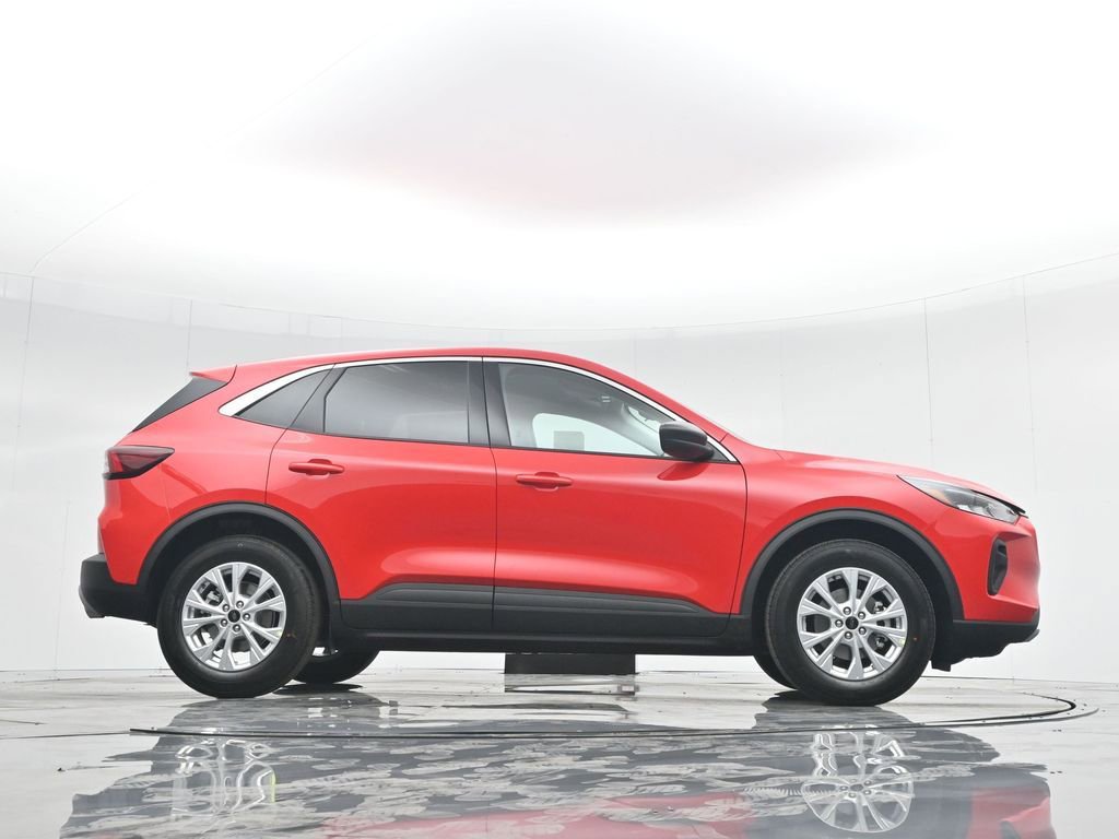 Used 2024 Ford Escape Active image 48