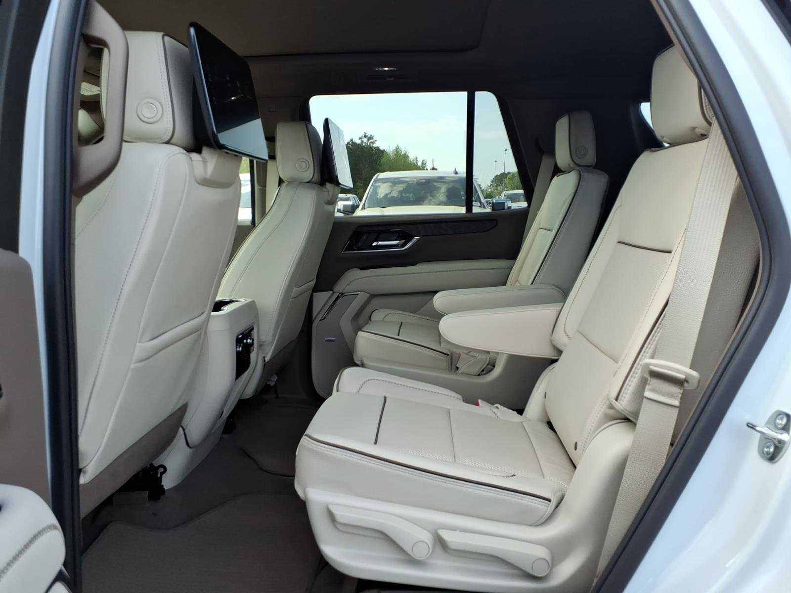 New 2026 GMC Yukon Denali image 22