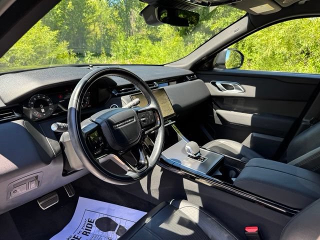 Certified 2024 Land Rover Range Rover Velar Dynamic SE AWD/4WD image 9