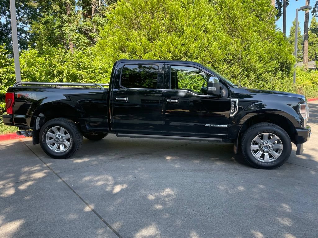 Used 2022 Ford F250 Platinum w/ FX4 Off-Road Package AWD/4WD image 3