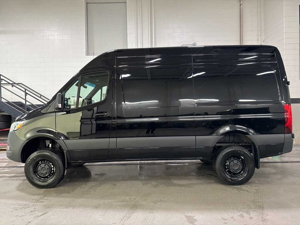 New 2025 Mercedes-Benz Sprinter 2500 image 2