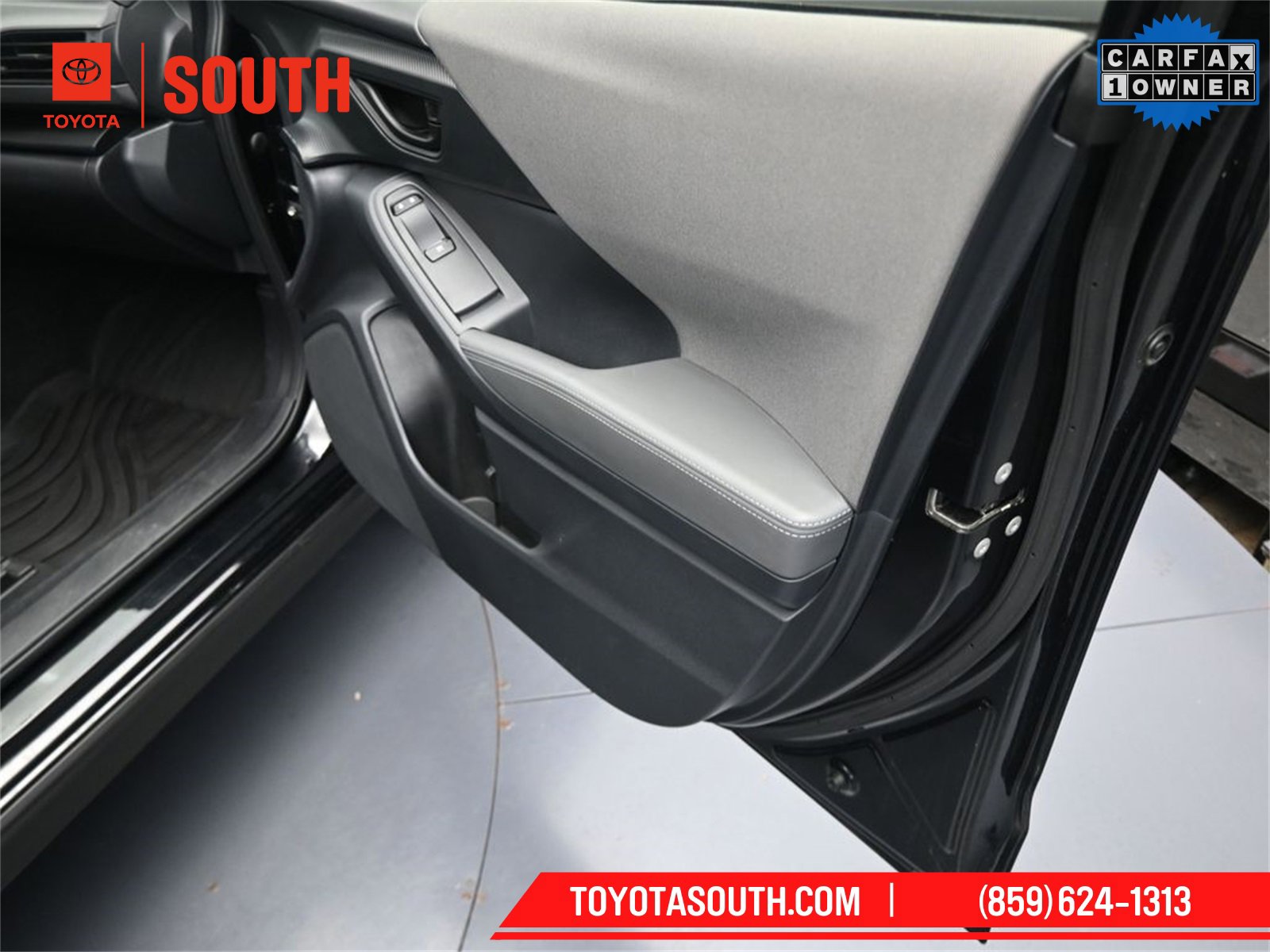 Used 2024 Subaru Crosstrek 2.0i Premium image 37